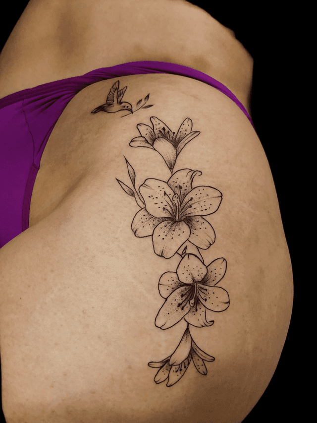 Fineline floral